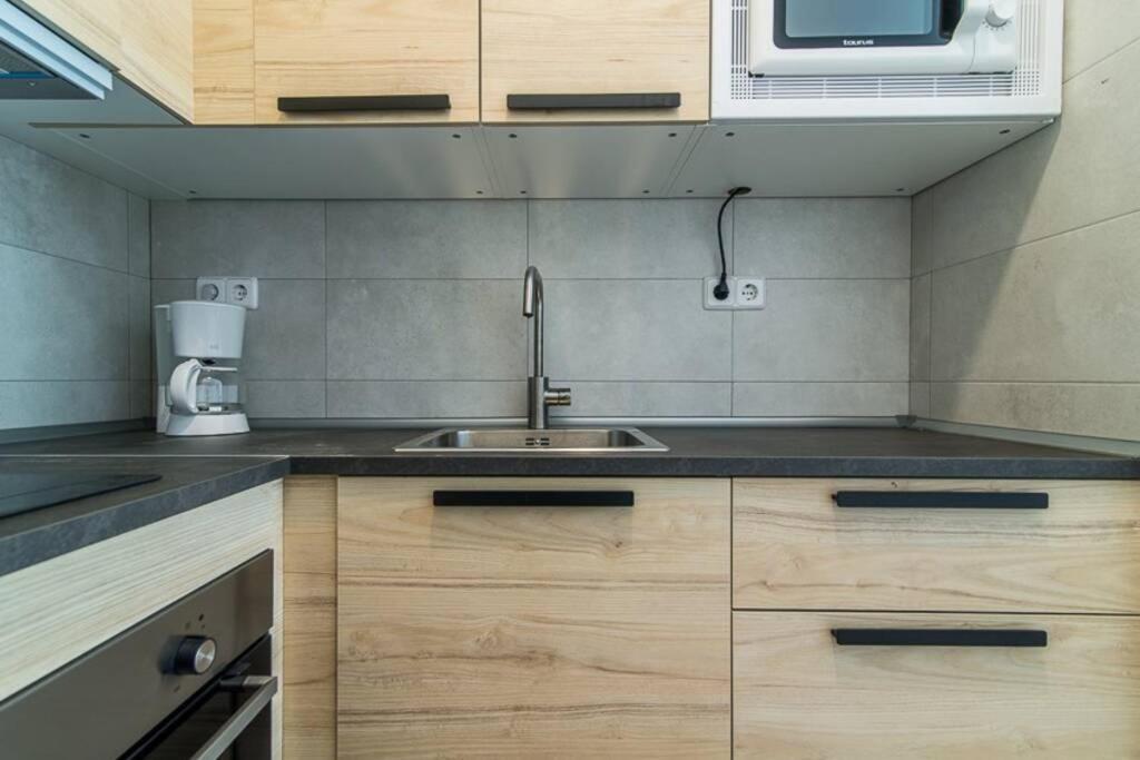 #15PIN-1 Apartamento de un dormitorio en Tetuán Madri Exterior foto